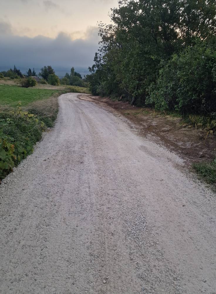 Erdei út kialakítása